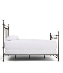 L.L.BeanFarmhouse Iron Bed