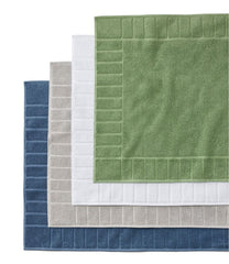 L.L.BeanOrganic Cotton Textured Bordered Bath Mat