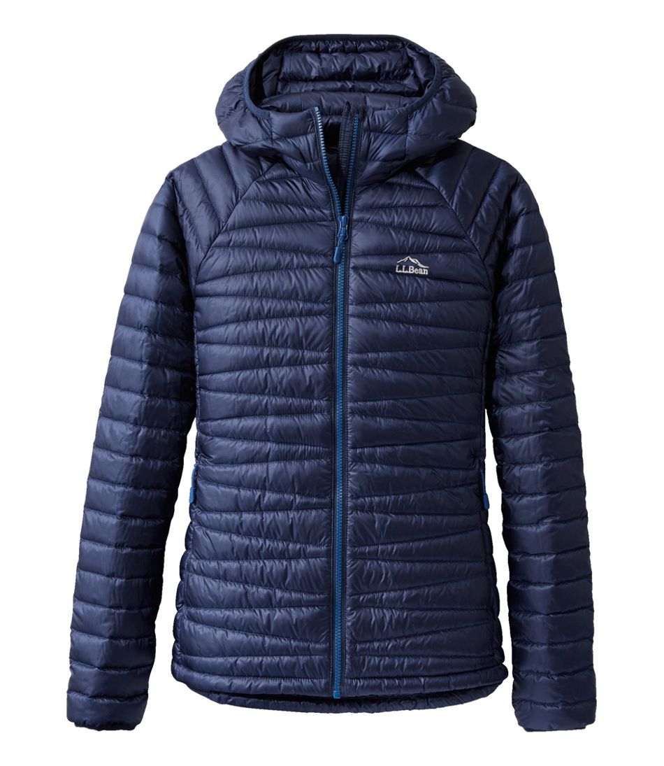 L.L.BeanWomen's Ultralight 850 Down Hooded Sweater