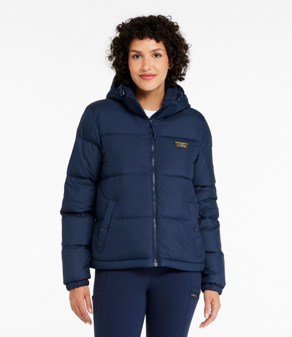 L.L.BeanWomen's Mountain Classic Down Jacket