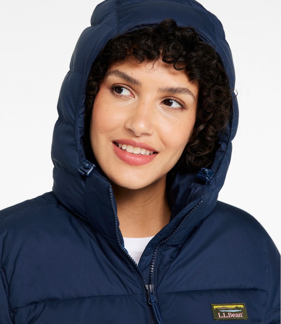 L.L.BeanWomen's Mountain Classic Down Jacket