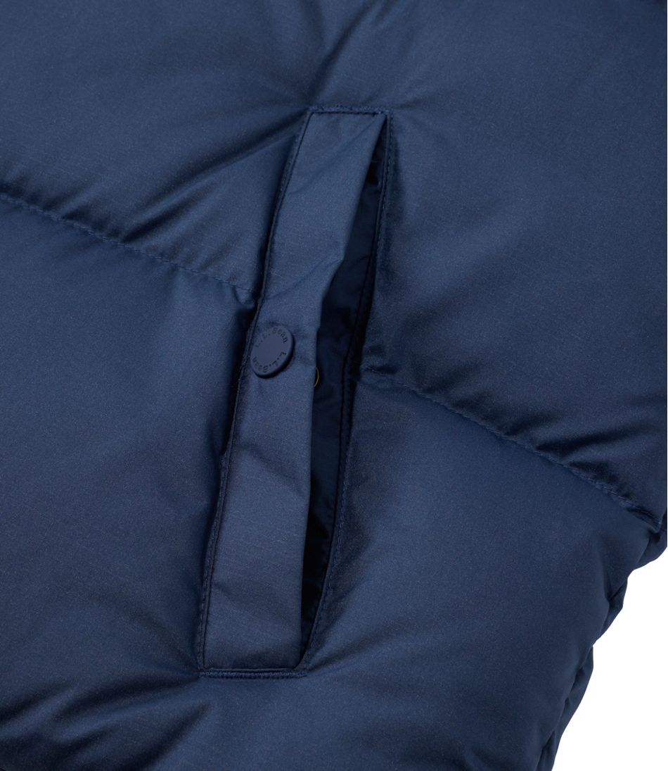 L.L.BeanWomen's Mountain Classic Down Vest, Cropped