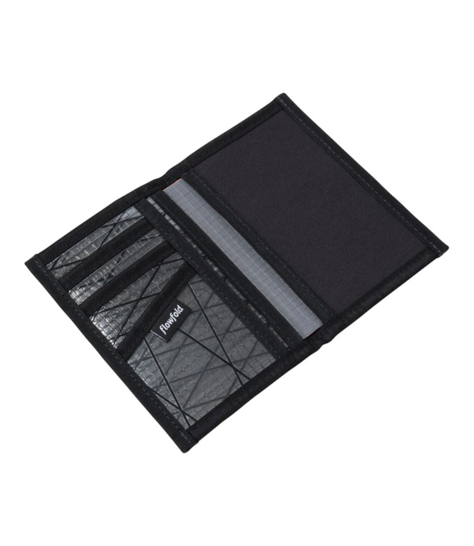 L.L.BeanFlowfold RFID Navigator Passport Holder