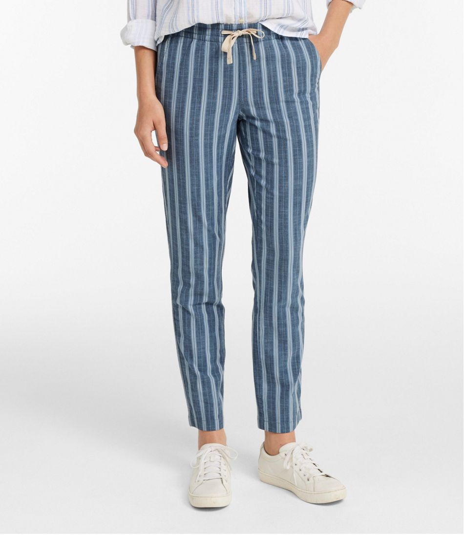 L.L.BeanWomen's Lakewashed Pull-On Chinos, Mid-Rise Tapered-Leg Chambray Ankle Pants