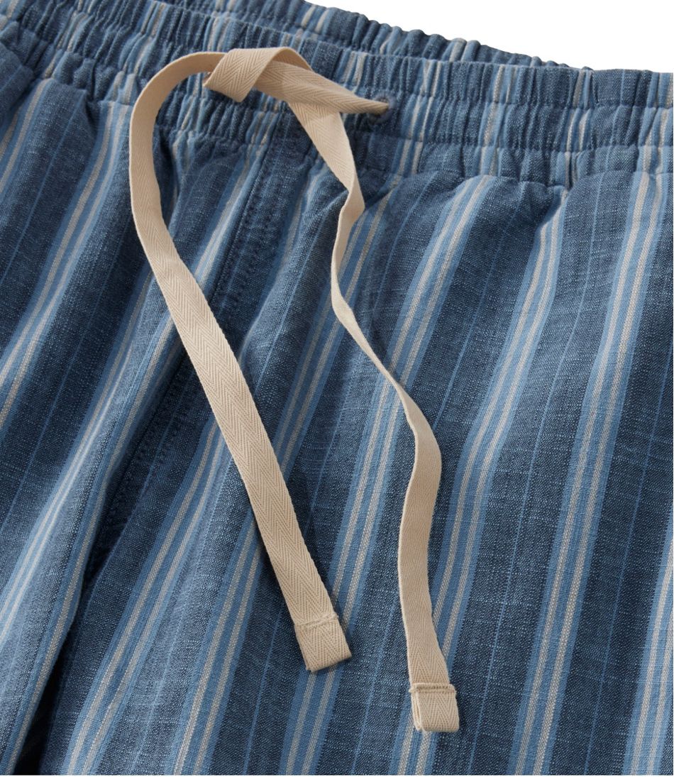 L.L.BeanWomen's Lakewashed Pull-On Chinos, Mid-Rise Tapered-Leg Chambray Ankle Pants