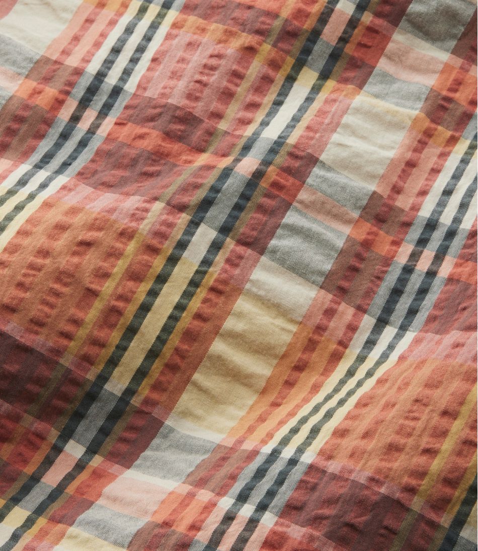 L.L.BeanMen's Signature Seersucker Madras Shirt, Slightly Fitted, Short-Sleeve
