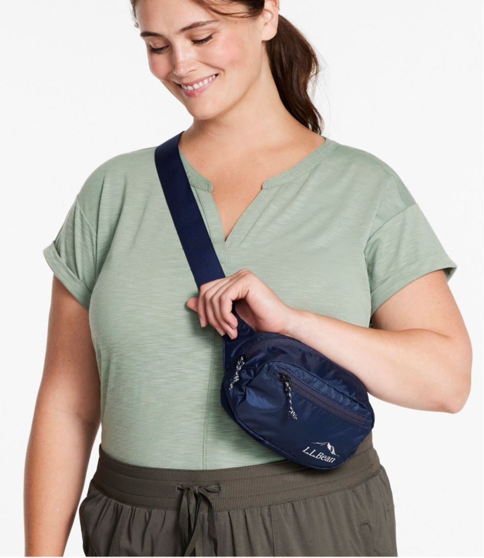 L.L.BeanStowaway Waist Pack