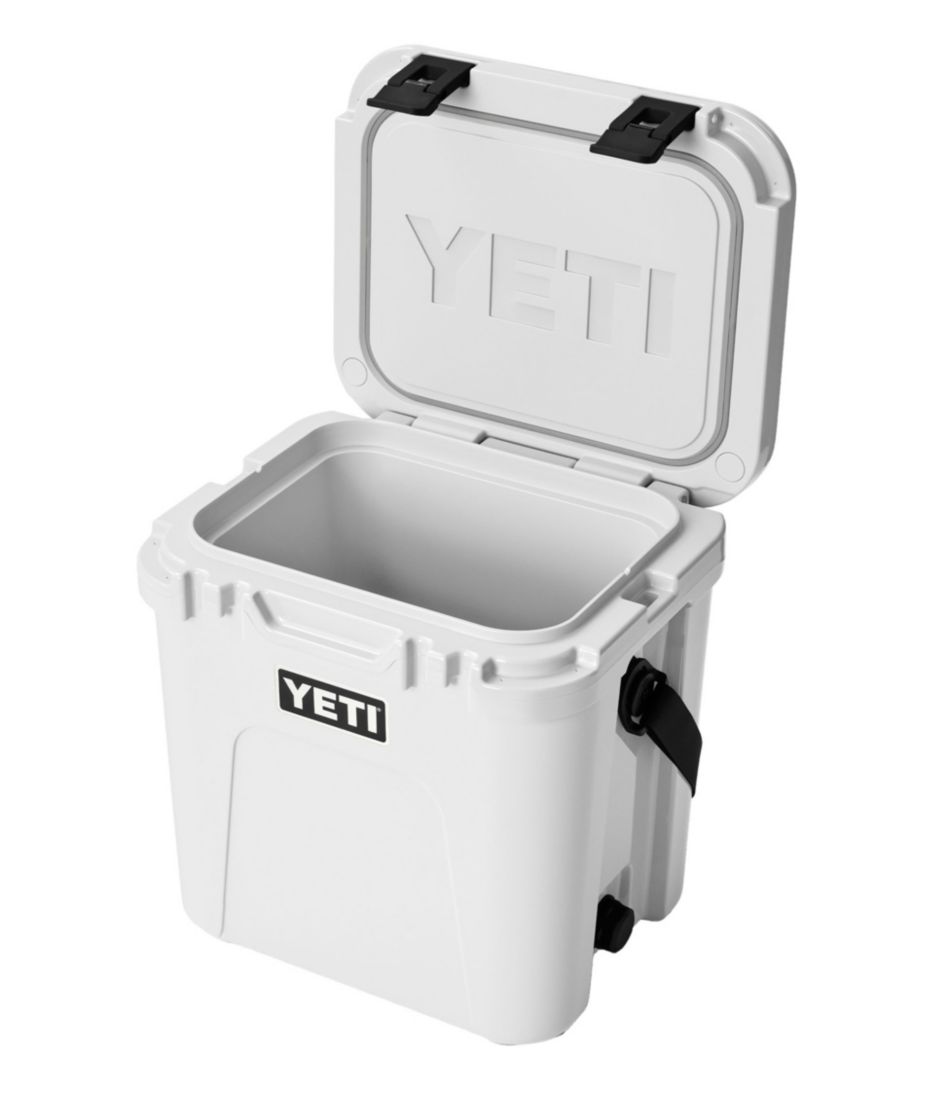 L.L.BeanYeti Roadie 24 Cooler