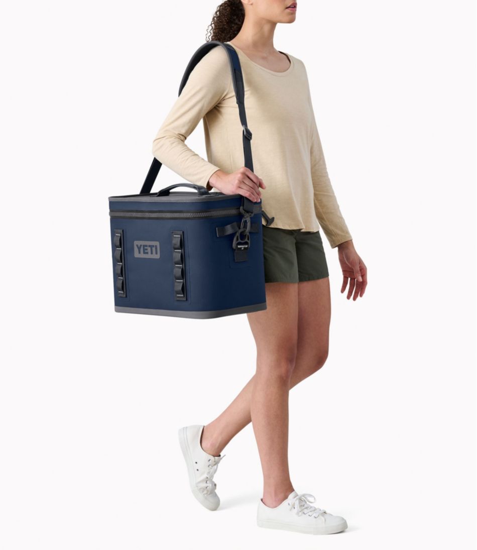 L.L.BeanYeti Hopper Flip 18 Cooler