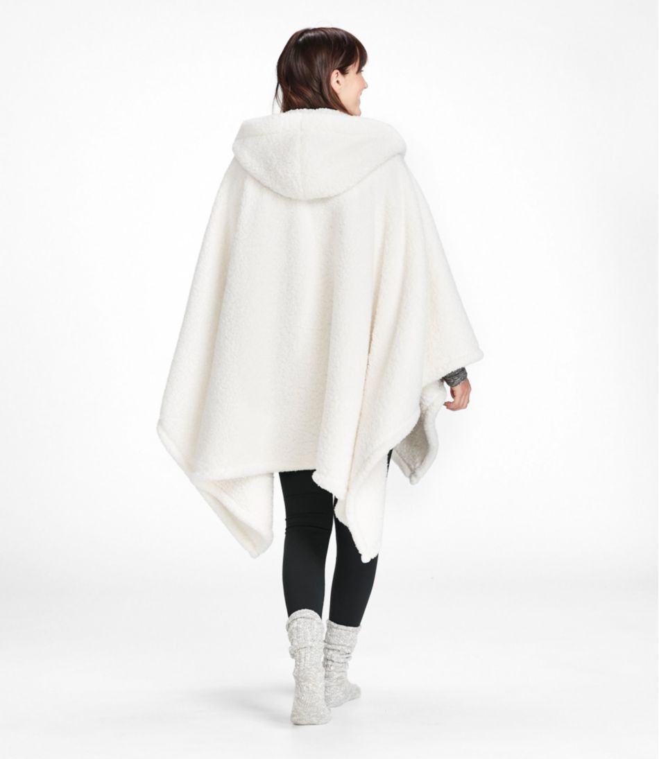 L.L.BeanCozy Sherpa Wearable Throw
