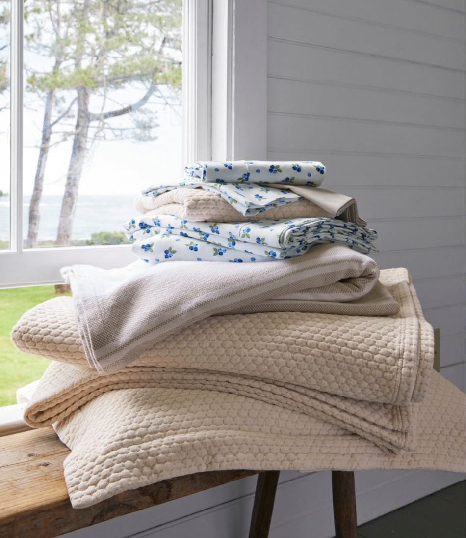 L.L.BeanOrganic Honeycomb Matelassé Bedspread