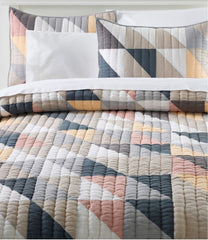 L.L.BeanFlying Geese Quilt Collection