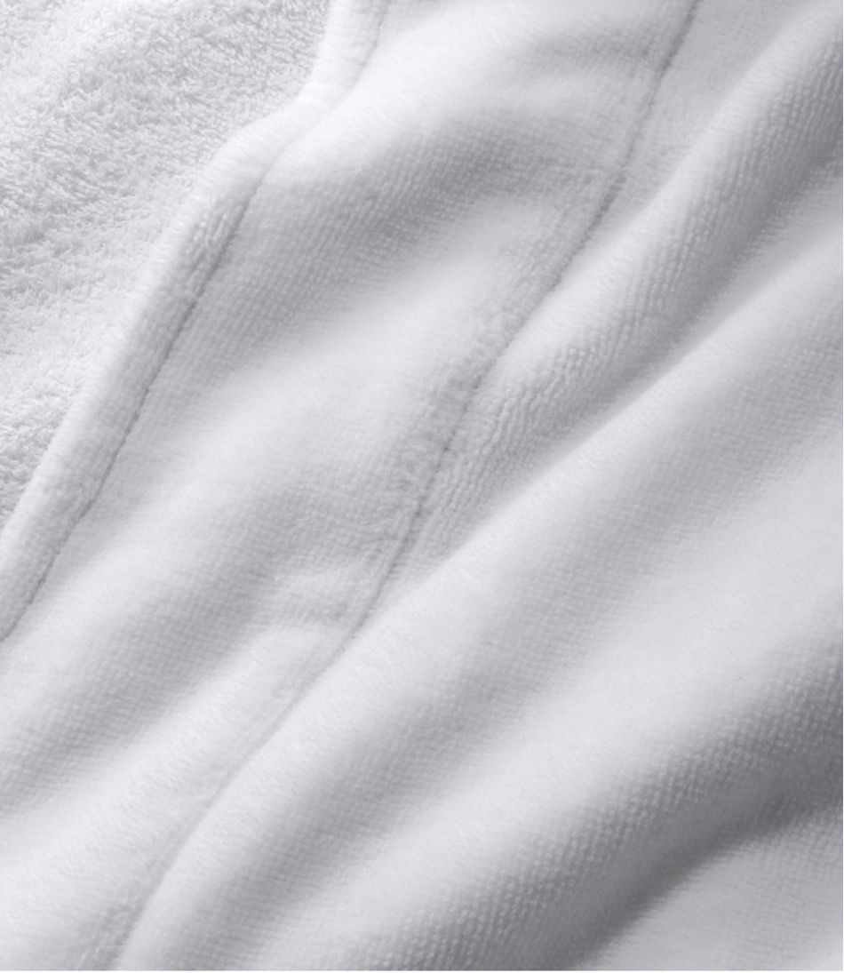 L.L.BeanWomen's Soft Plush Terry Robe