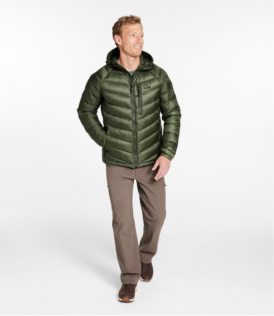 L.L.BeanMen's Ultralight 850 Down Hooded Jacket