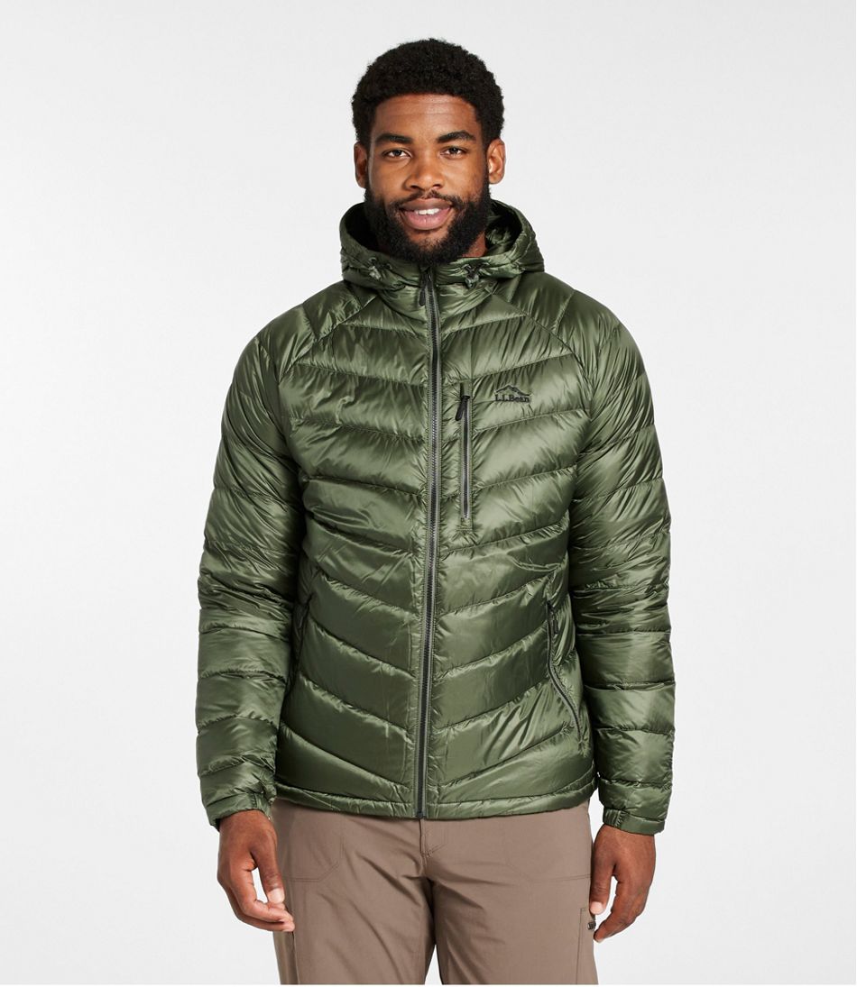 L.L.BeanMen's Ultralight 850 Down Hooded Jacket