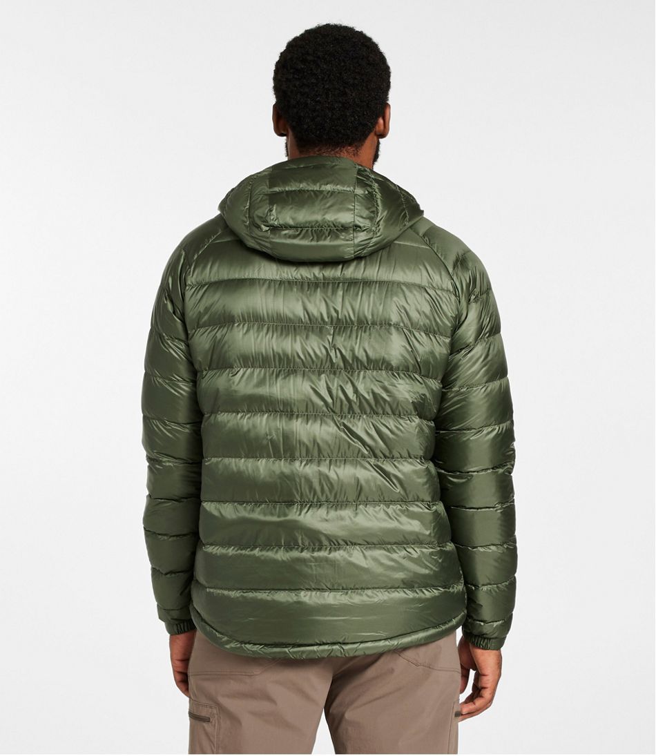 L.L.BeanMen's Ultralight 850 Down Hooded Jacket