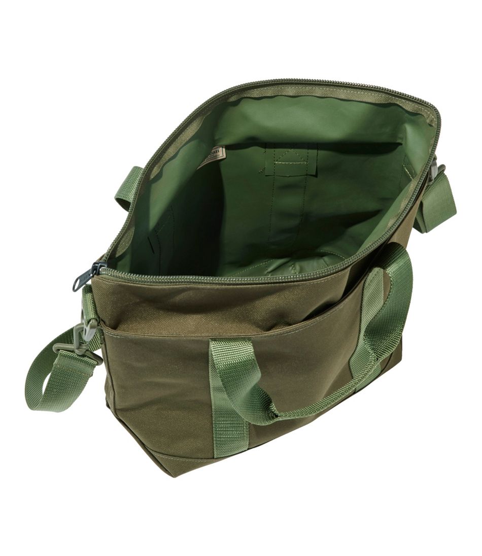 L.L.BeanZip Hunter's Tote Bag With Strap