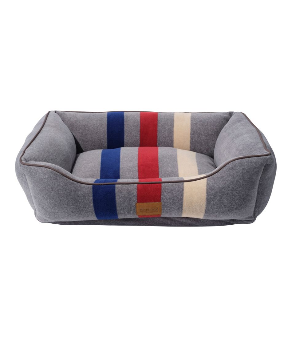 L.L.BeanCabin Stripe Dog Bed