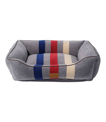 L.L.BeanCabin Stripe Dog Bed