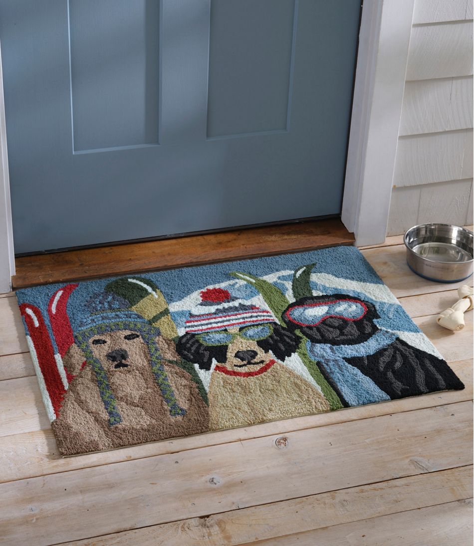 L.L.BeanIndoor/Outdoor Vacationland Rug, Dogs Skiing
