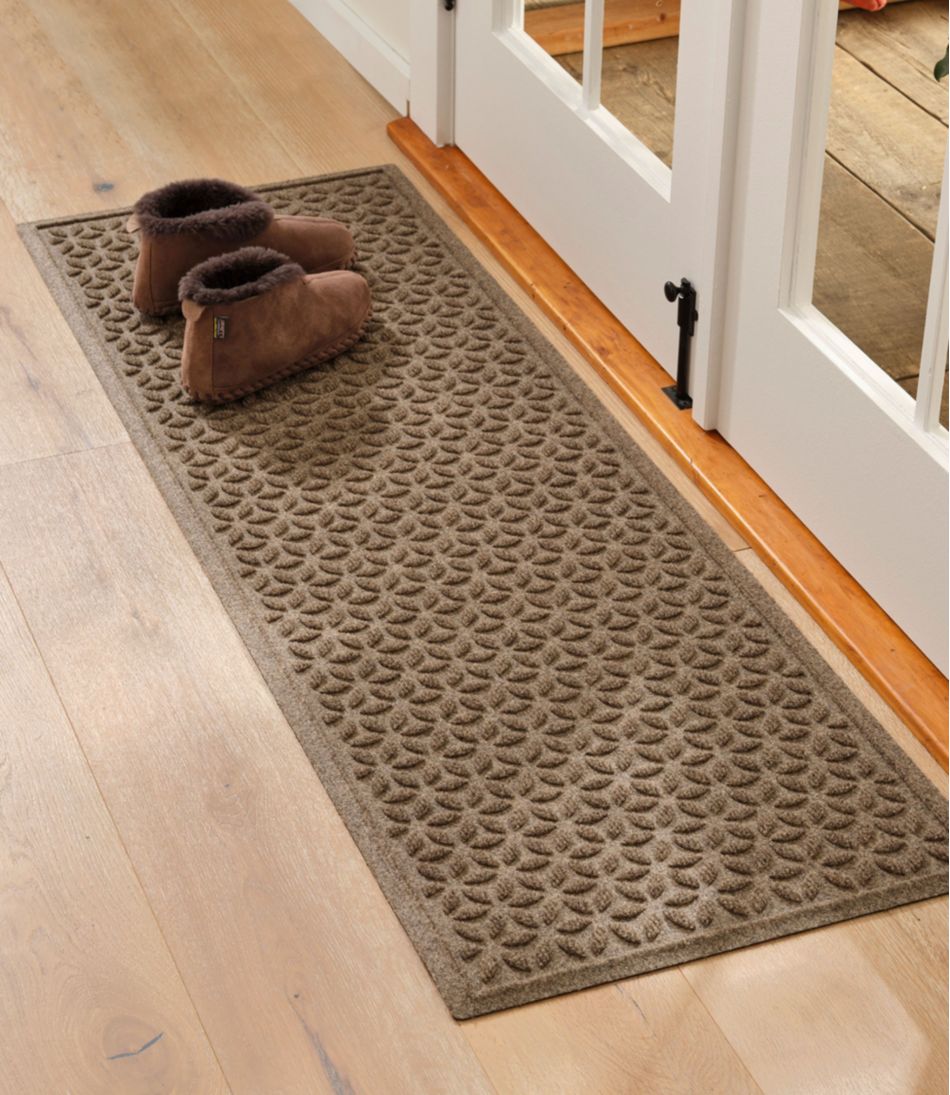 L.L.BeanHeavyweight Recycled Waterhog Mat Runner, Blooming Circles