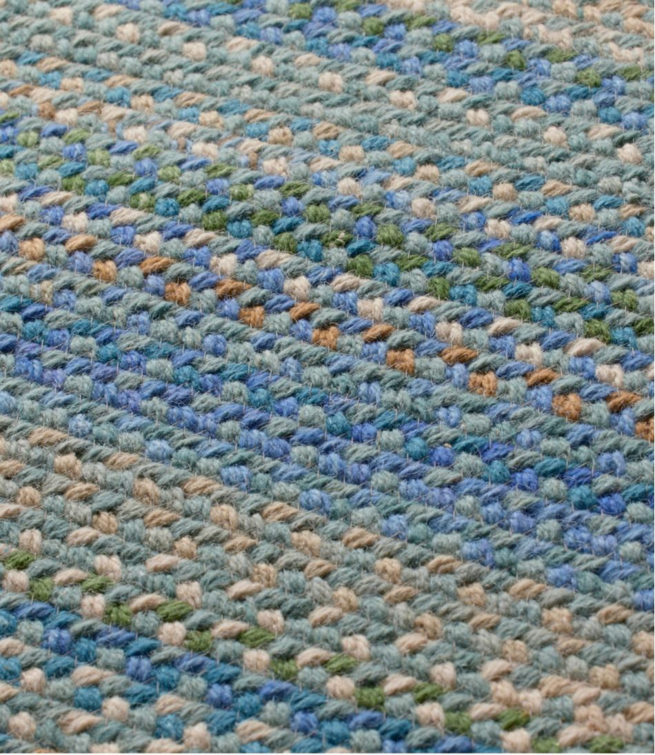 L.L.BeanBraided Wool Rug, Horizontal Braid
