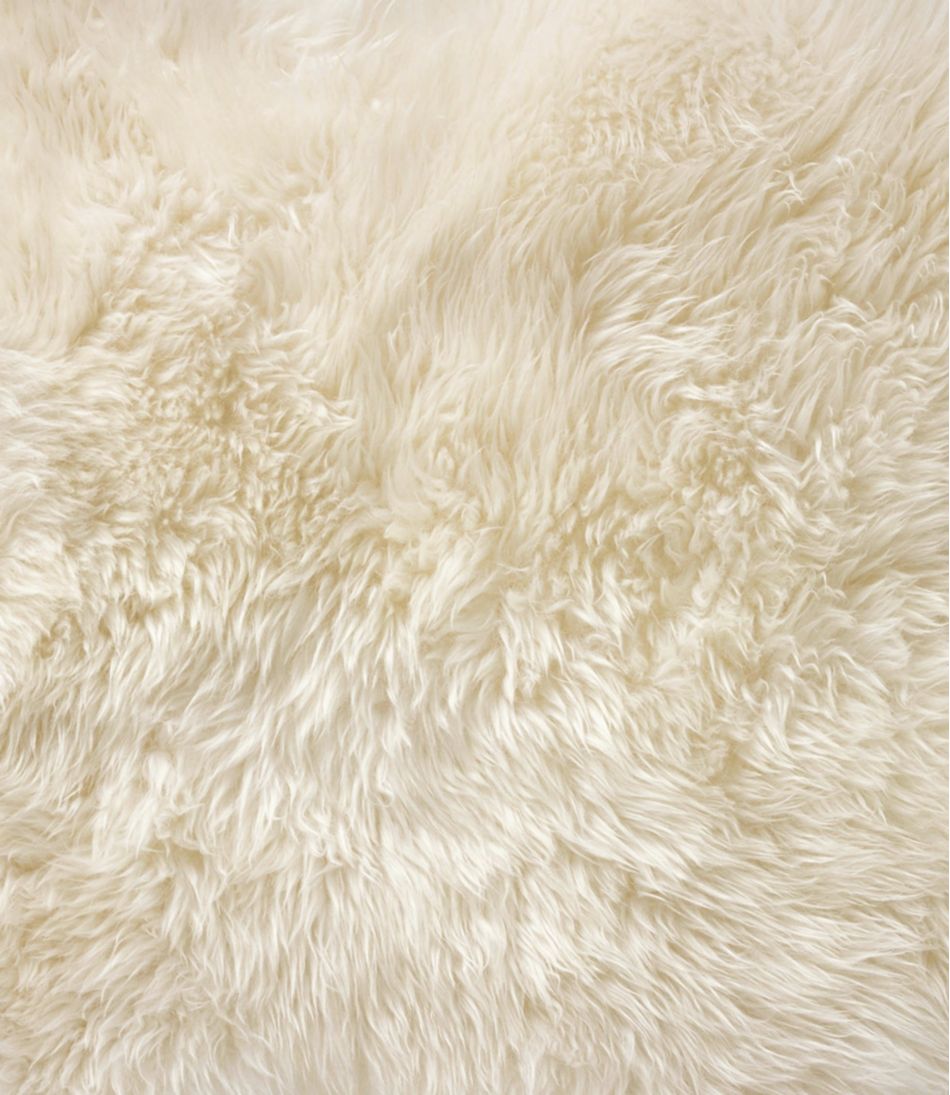 L.L.BeanDouble Sheepskin Rug
