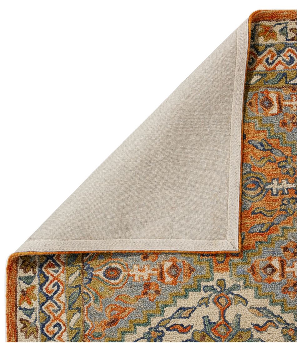L.L.BeanBordered Medallion Wool Tufted Rug