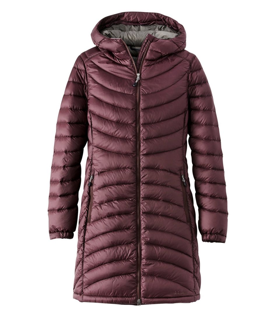 L.L.BeanWomen's Ultralight 850 Down Hooded Coat, Three-Quarter Length