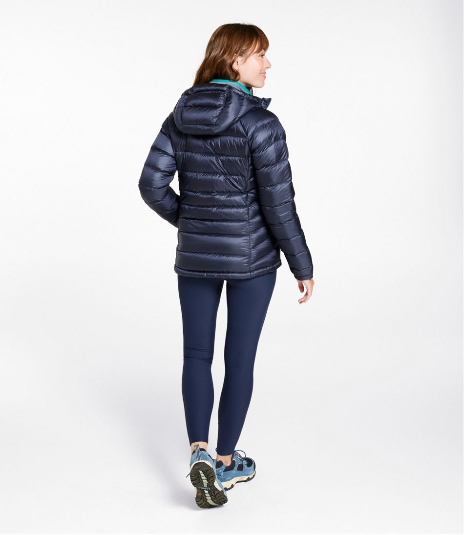 L.L.BeanWomen's Ultralight 850 Down Hooded Jacket