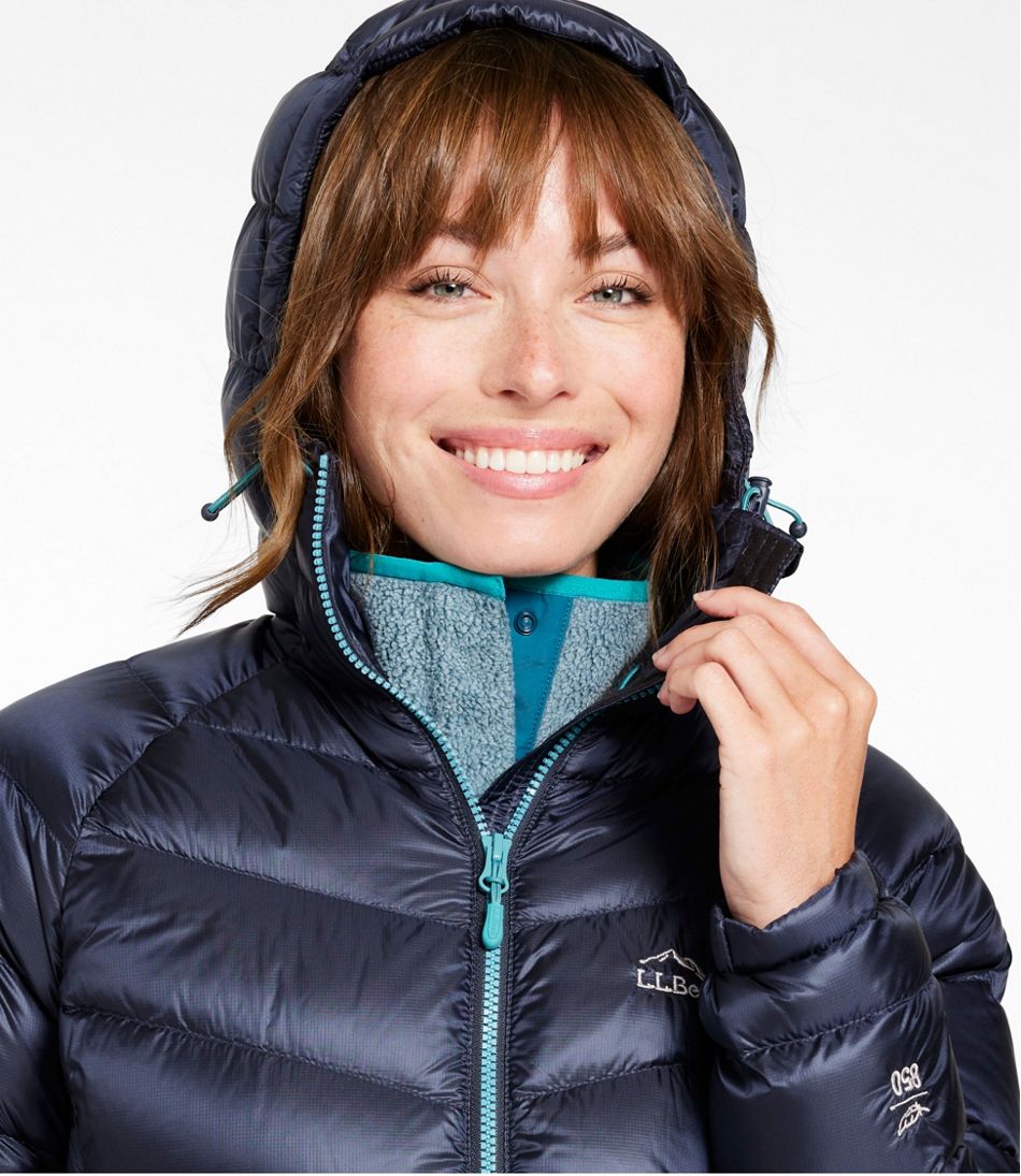 L.L.BeanWomen's Ultralight 850 Down Hooded Jacket