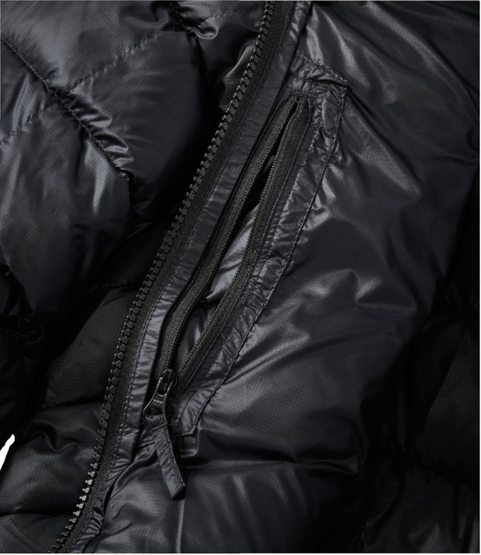L.L.BeanWomen's Ultralight 850 Down Hooded Jacket